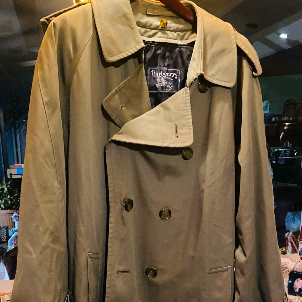 Burberry Men’s wool lined Rain Trench Coat